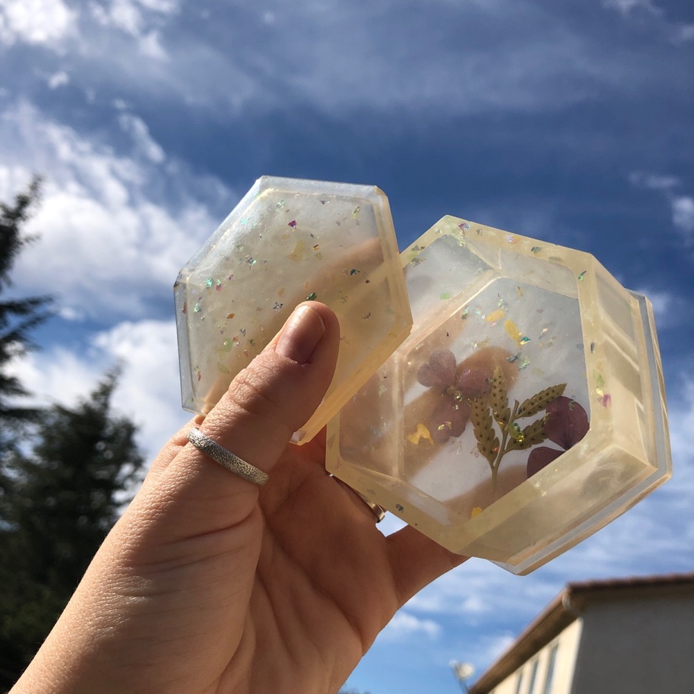 Resin box - Picture 4 of 4